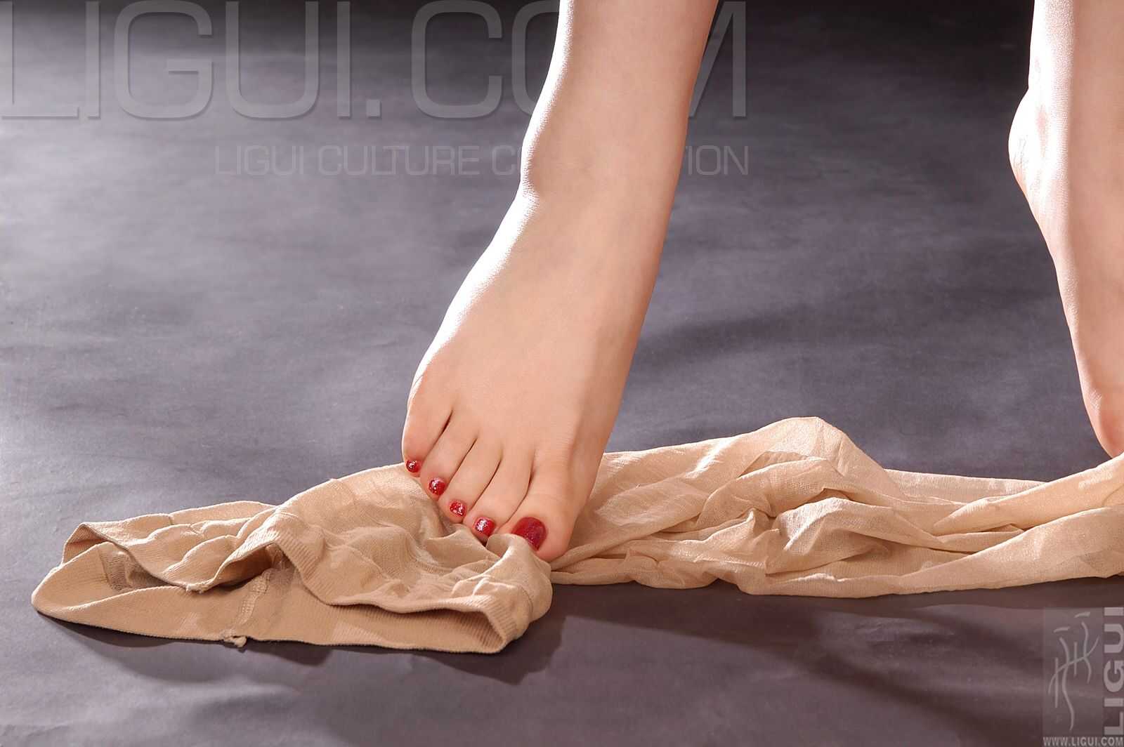 [丽柜LiGui] Model 小璐璐《童心未泯》写真集图片第1张