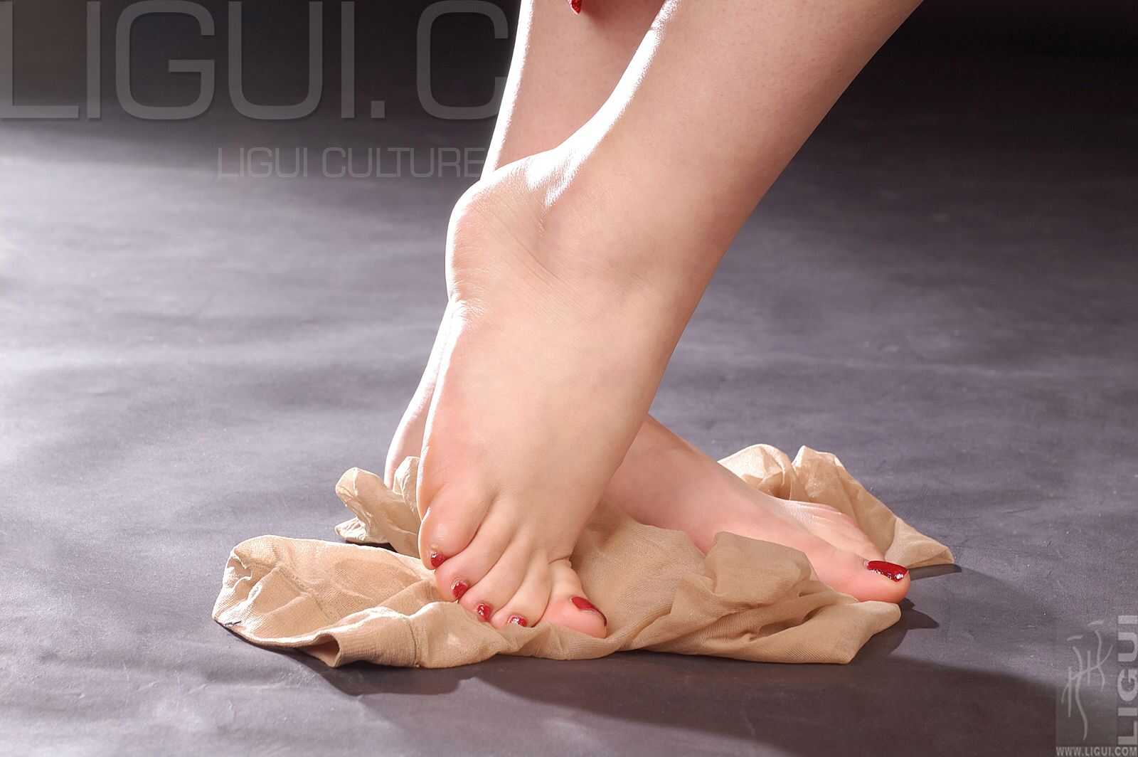 [丽柜LiGui] Model 小璐璐《童心未泯》写真集图片第1张