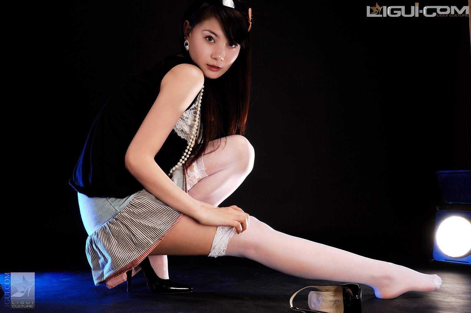 [丽柜LiGui] Model 龙洋《黑白碰撞的北极光》丝足写第4张