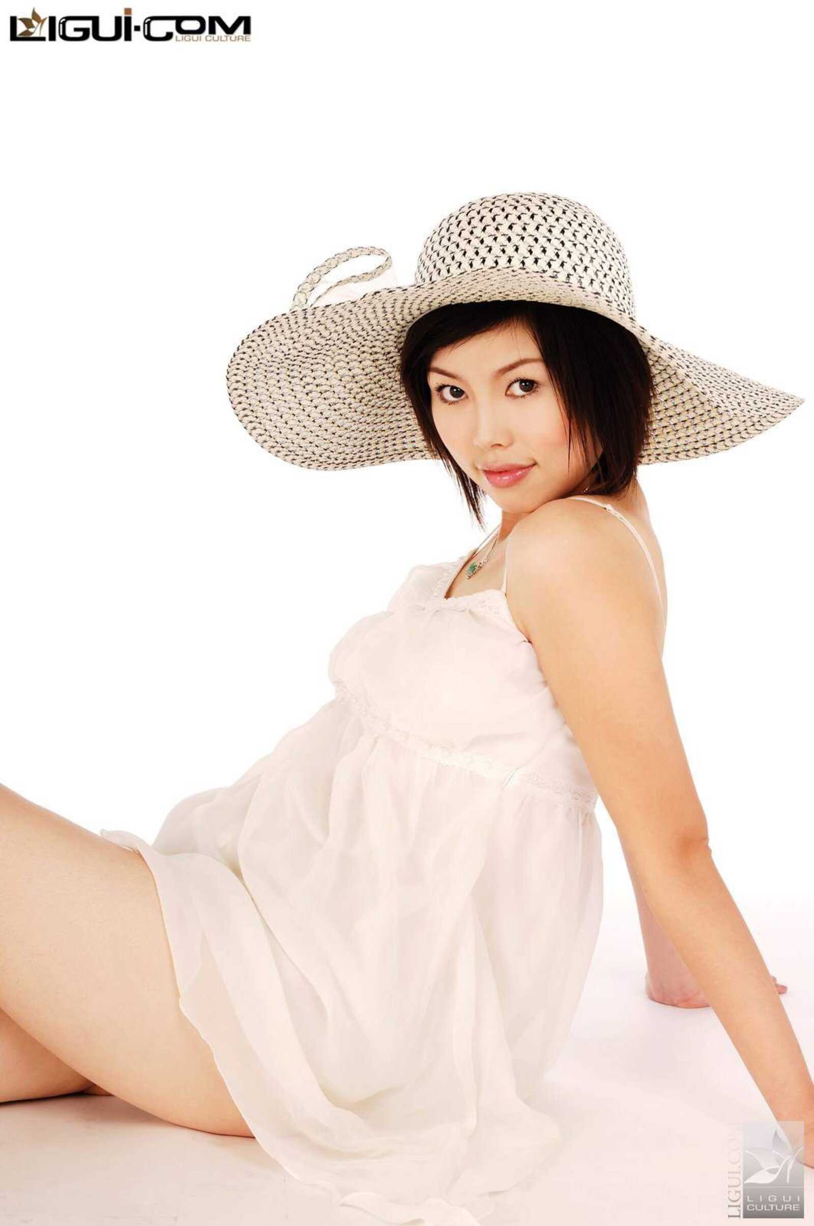Model 慕子《轻抚圆角草帽的微笑》 [丽柜LiGui] 丝第1张
