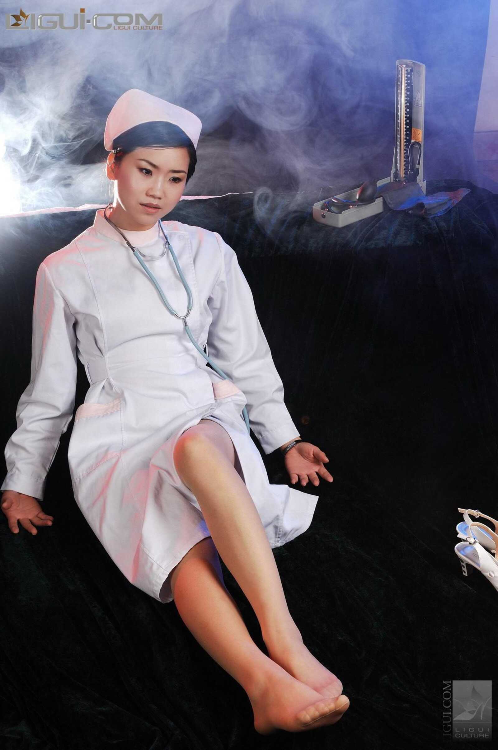 Model 由美《性感的天使护士》 [丽柜LiGui] 丝足写第3张