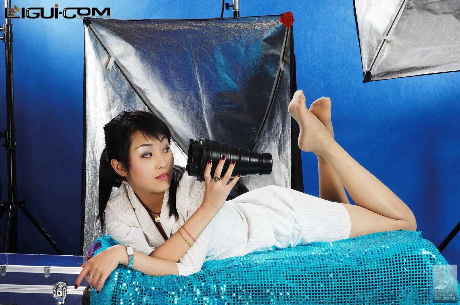 Model 琳达《燃情丝袜玉足是聚光灯永恒的焦点》第10张