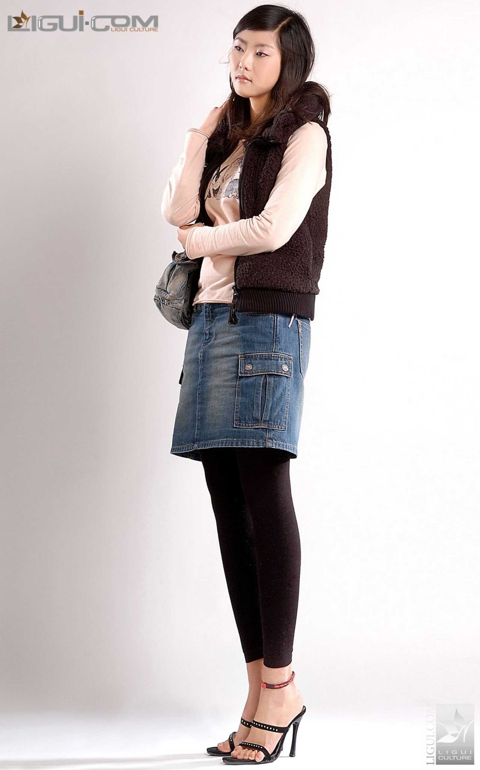 Model 张迪《牛仔短裙玩飘逸》 [丽柜LiGui] 美腿玉第6张