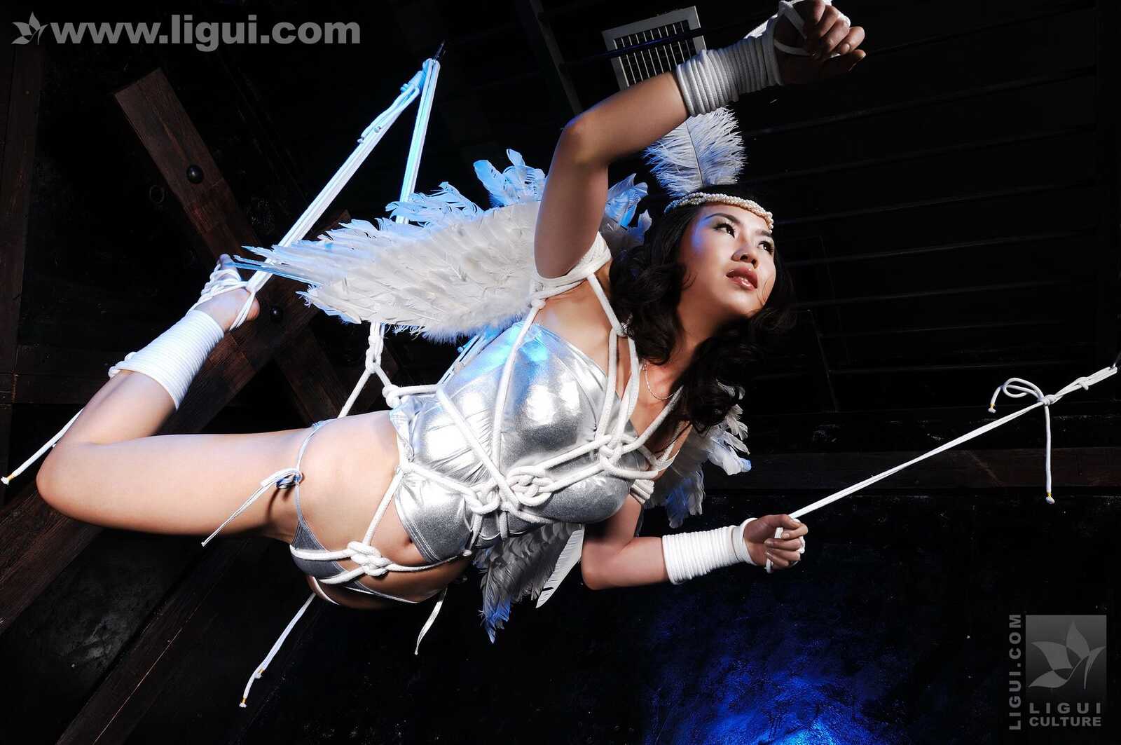 Model 由美《坠落的圣诞天使》 [丽柜美束LiGui] 丝第14张