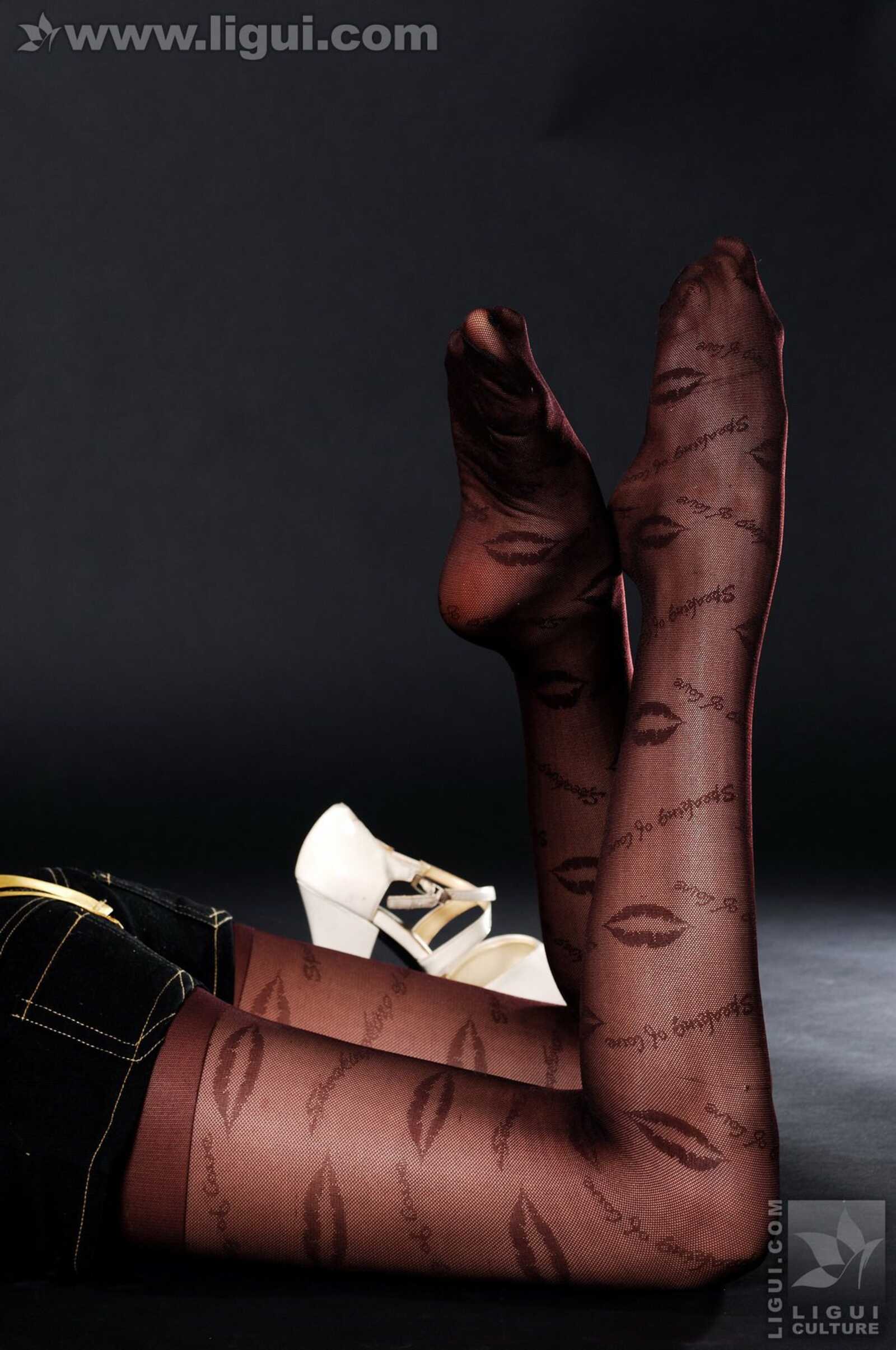 Model 孙跃《性感迷人的丝袜》 [丽柜LiGui] 美腿玉第6张