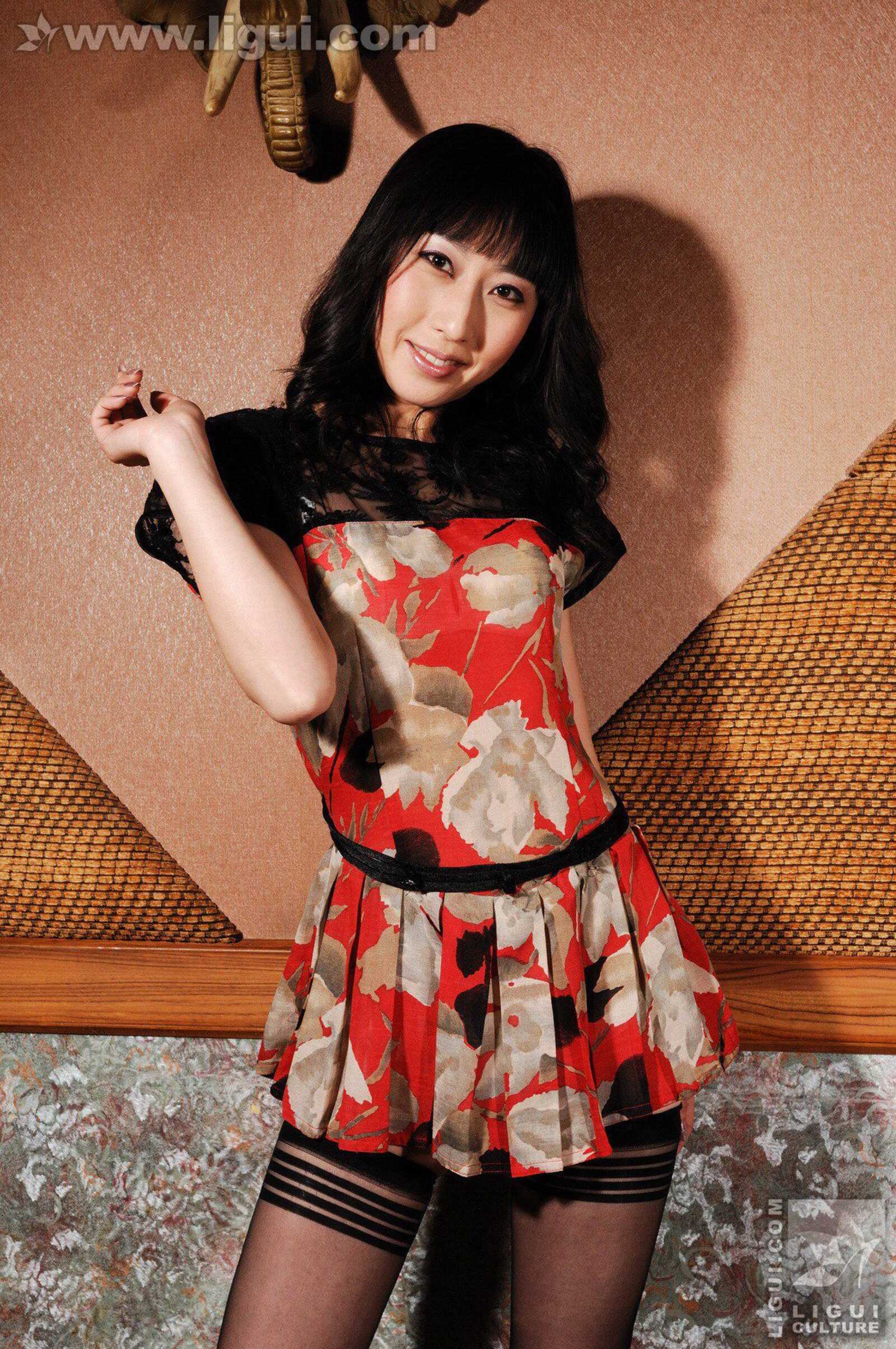 Model 肖宇飞《甜蜜笑容中的丝袜诱惑》 [丽柜Li第6张