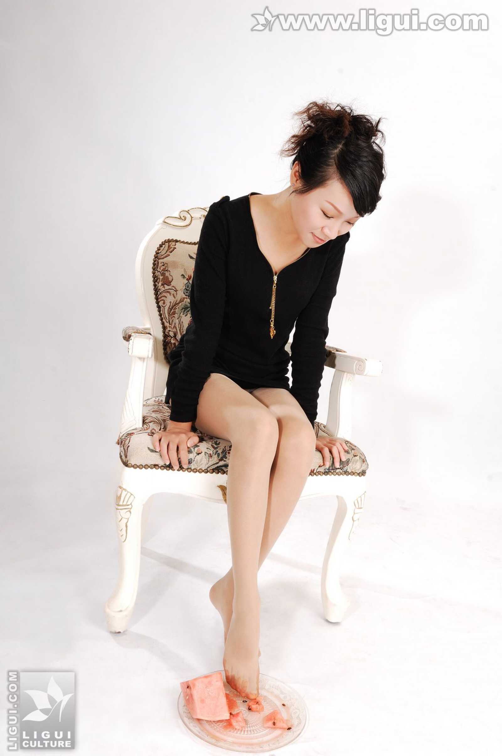 Model 伊园《甜美丝足炸出的西瓜汁》 [丽柜LiGui第7张