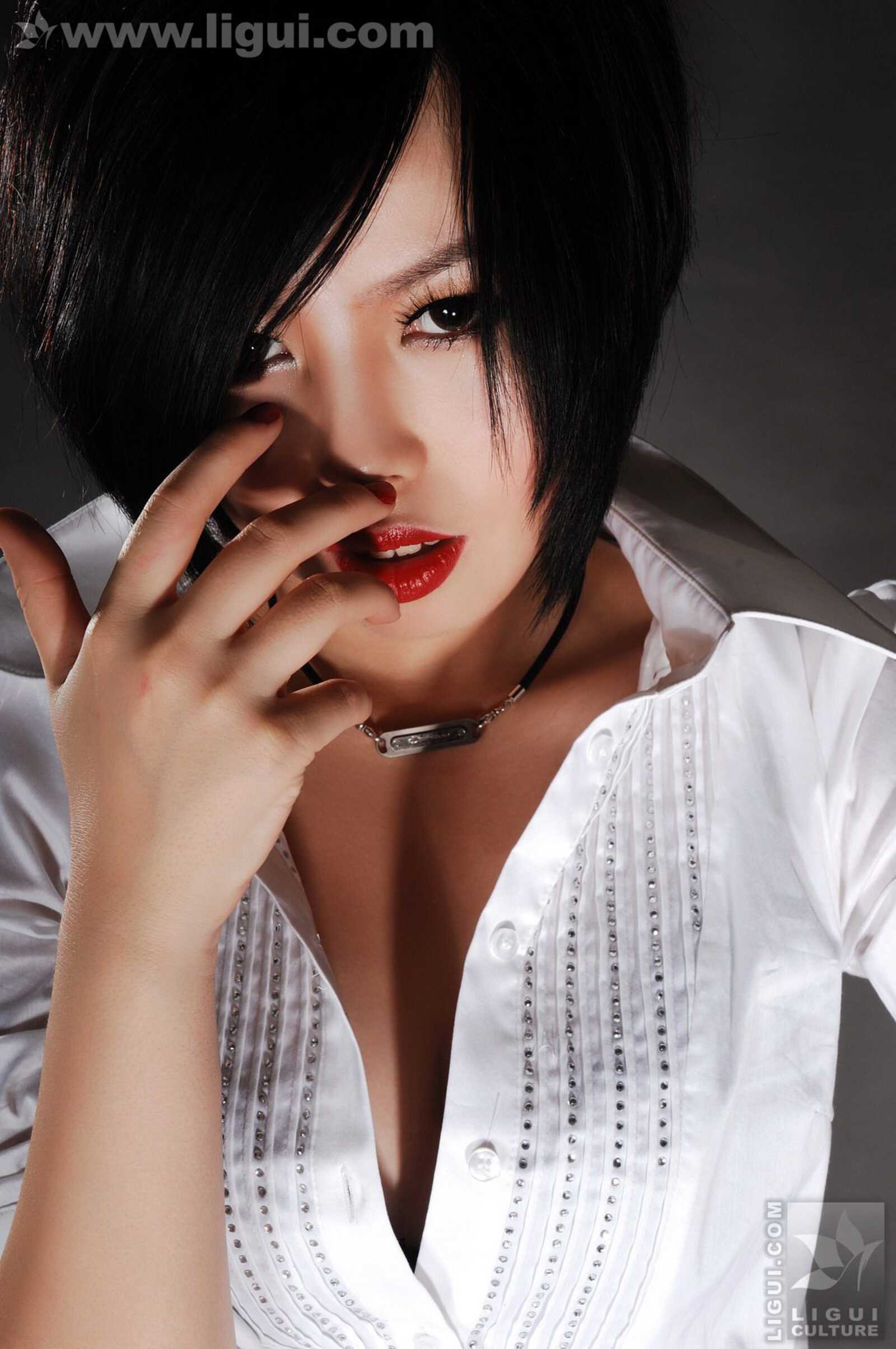 Model 慕子《奢华的气质，唯美的视觉》 [丽柜Li第1张