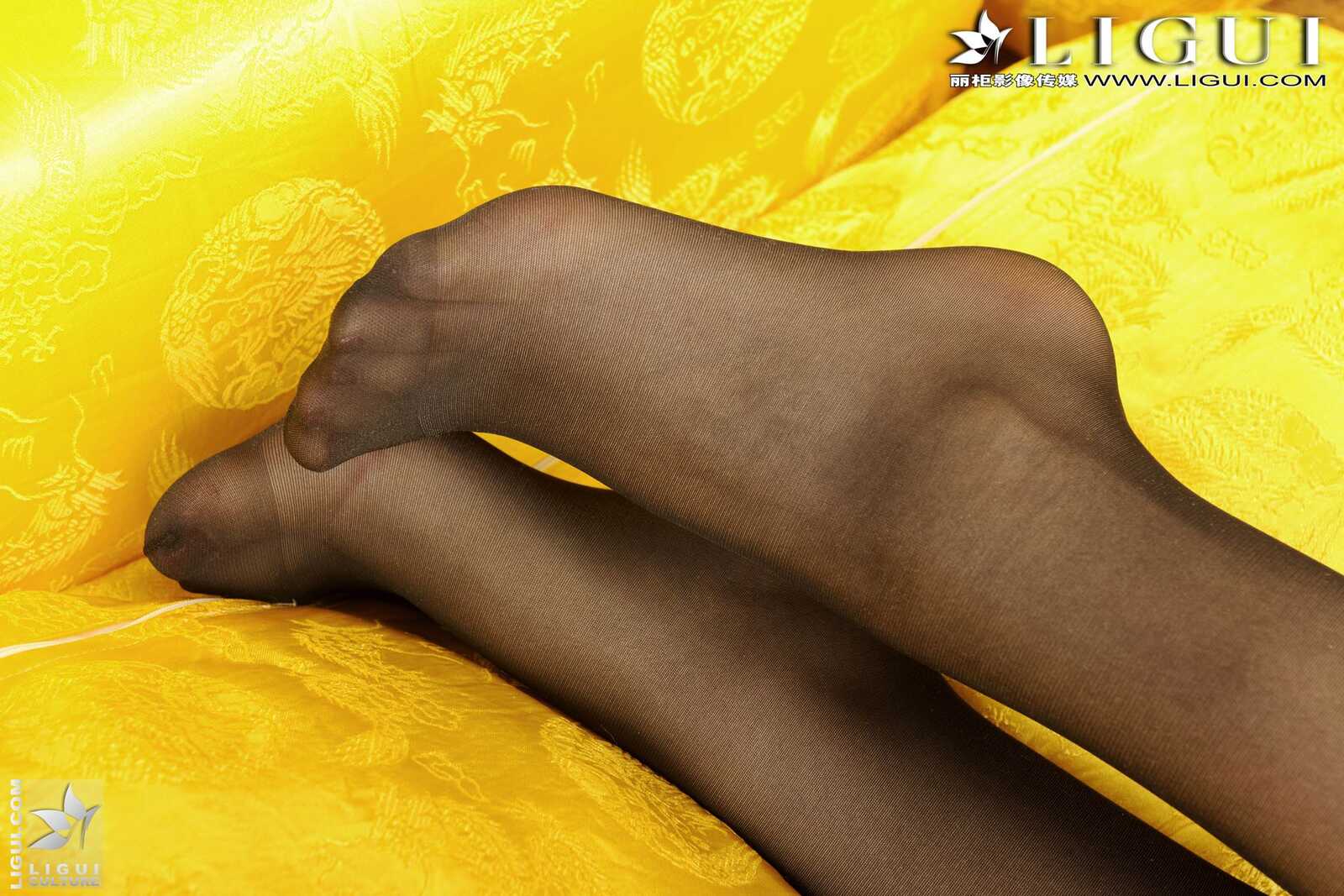 Model 文静《让你心跳的小辣椒》 [丽柜LiGui] 美腿第1张