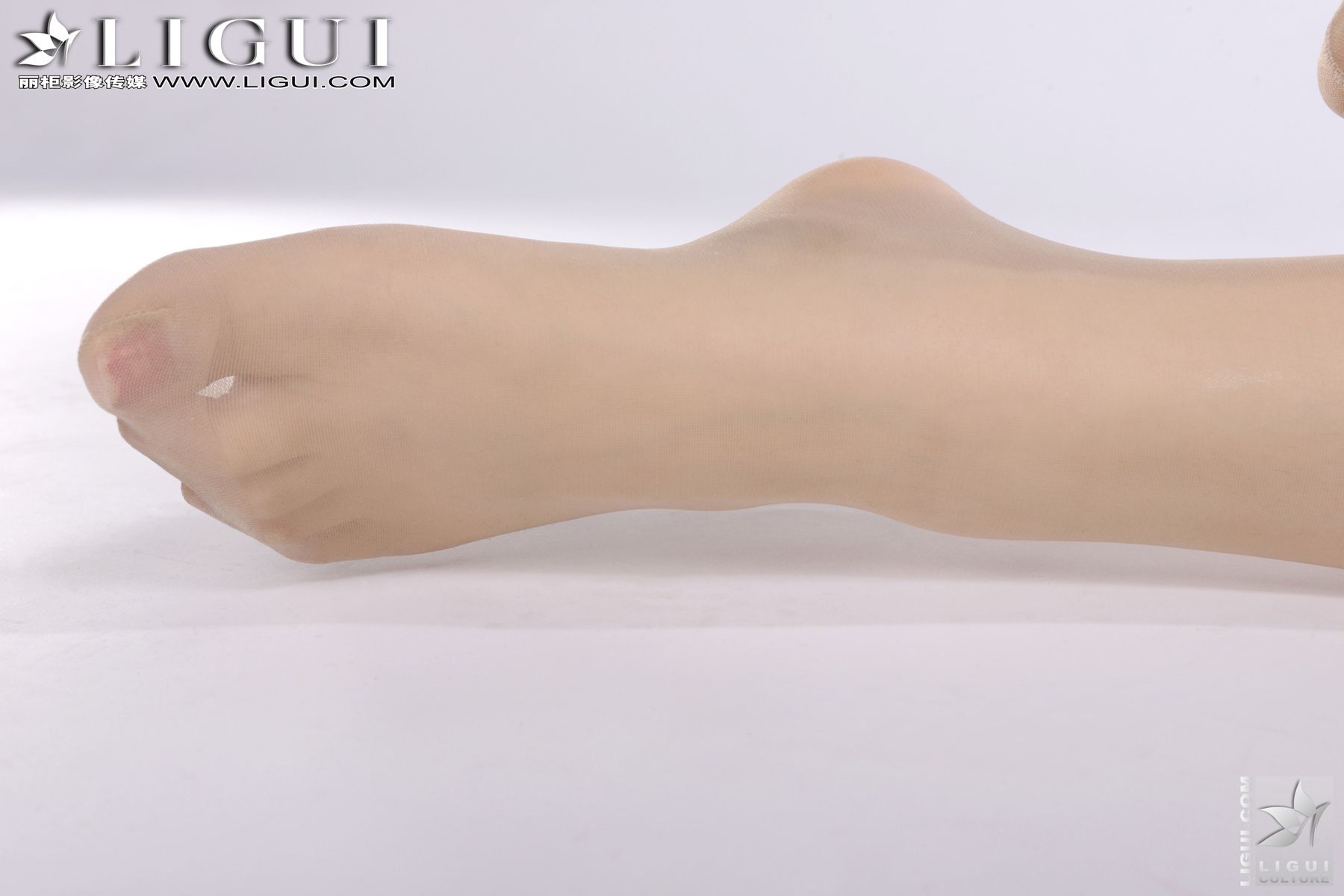 Model 文靜《女教師的丝襪诱惑》 [丽柜LiGui] 丝袜第5张