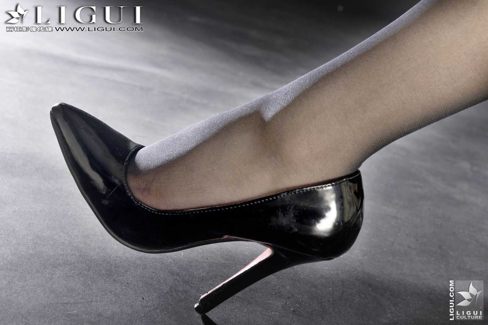 Model 英子《丽柜女王英子》 [丽柜LiGui] 美腿玉足第7张