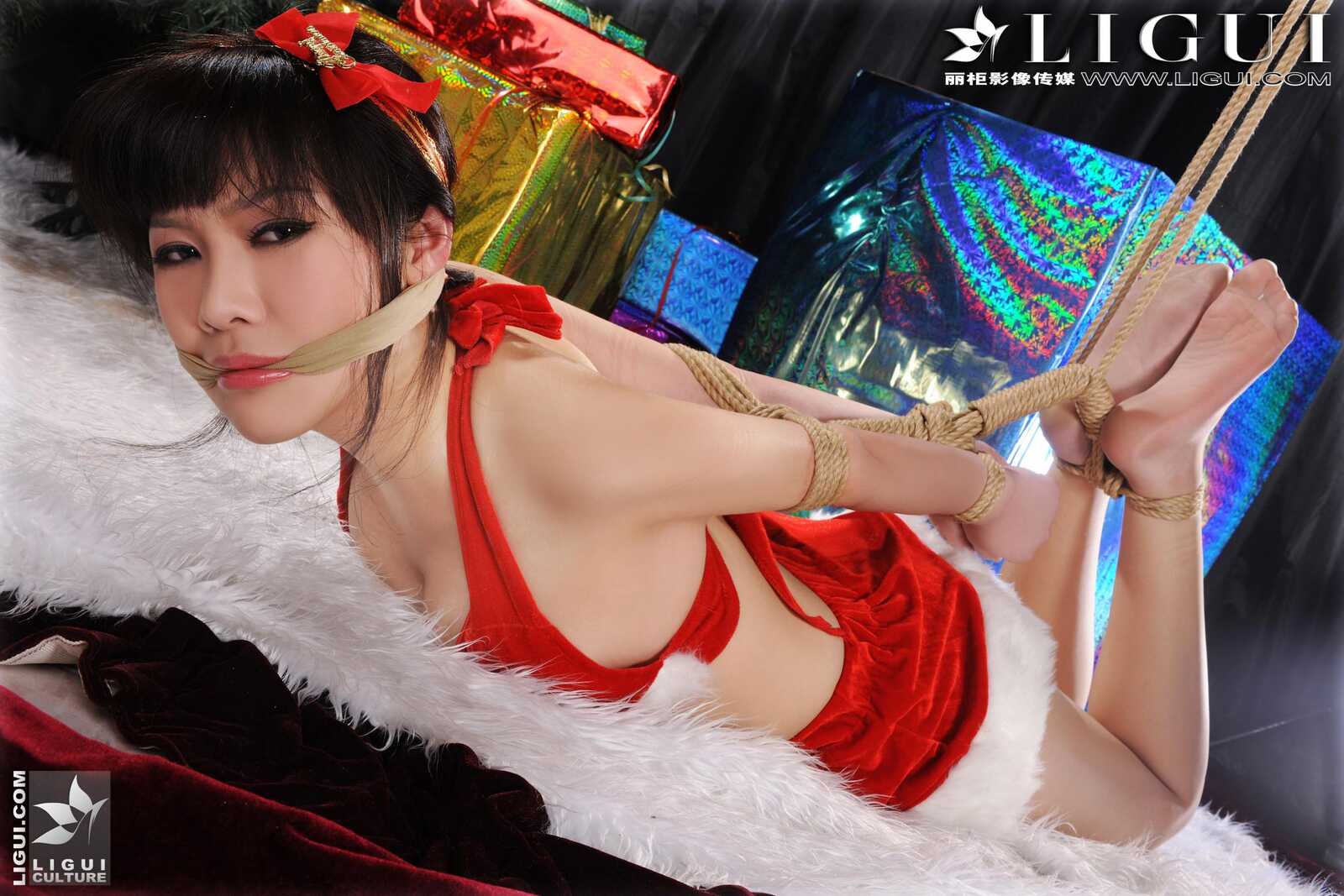 Model 文静《圣诞少女捆绑诱惑》 [丽柜美束LiGui第4张