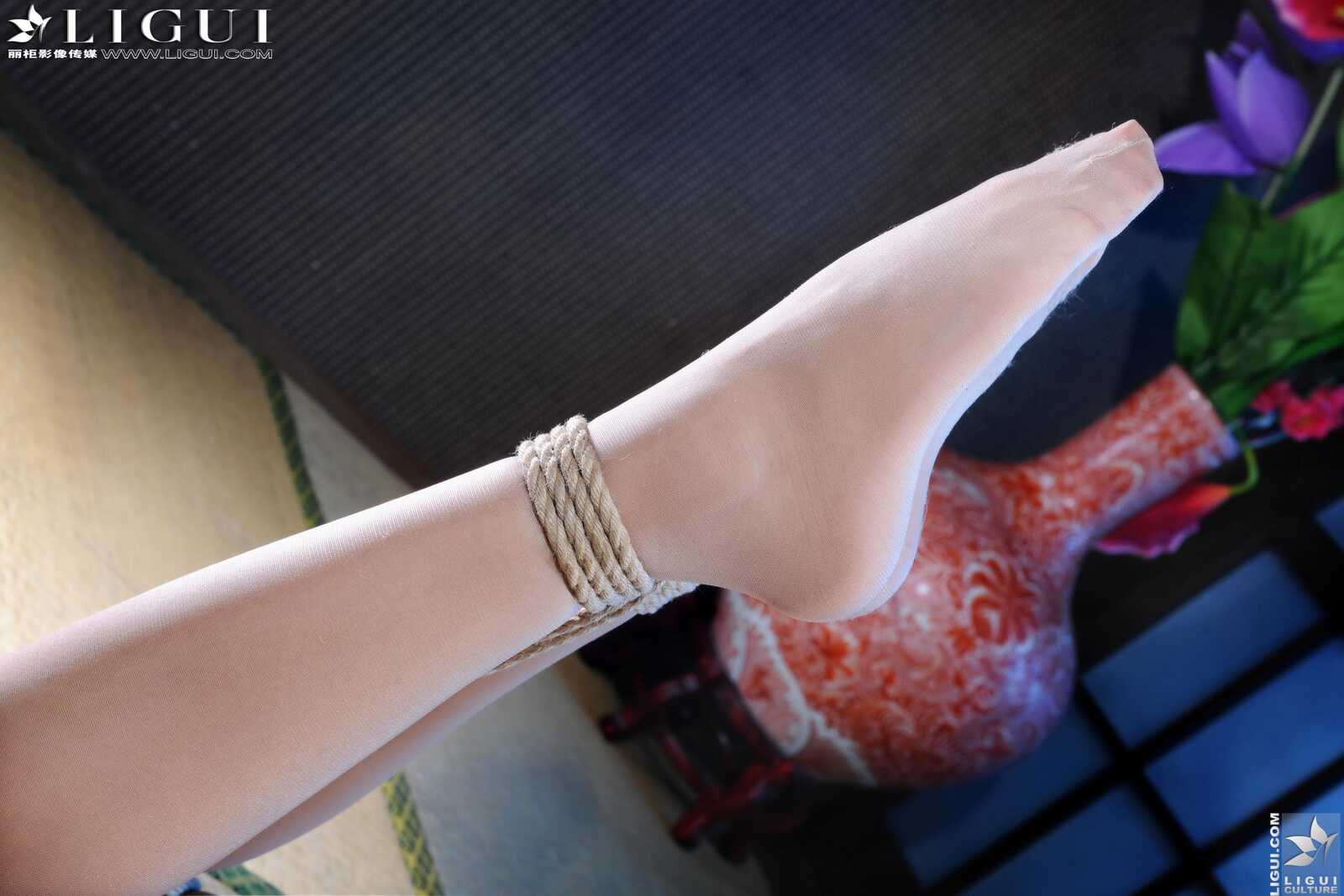 [丽柜美束LiGui] Model 美美《绳艺捆绑》美腿玉足写第2张