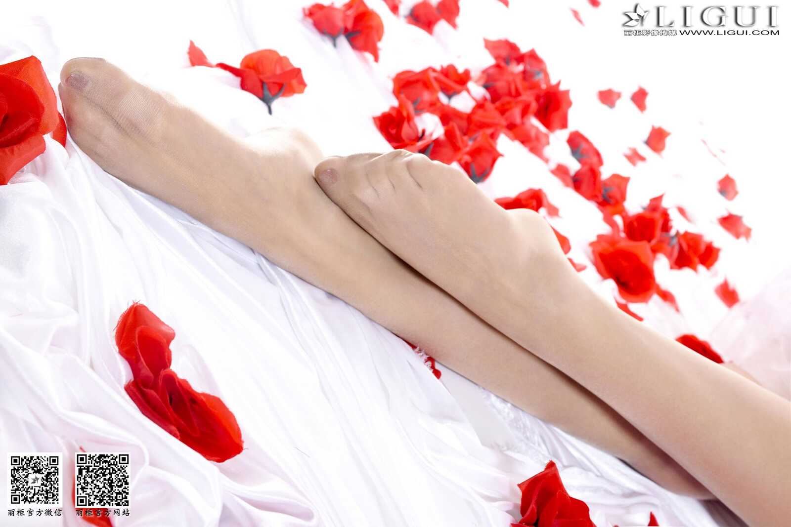 Model 可馨《蕾丝丝足》 [丽柜LiGui] 美腿玉足写真第3张