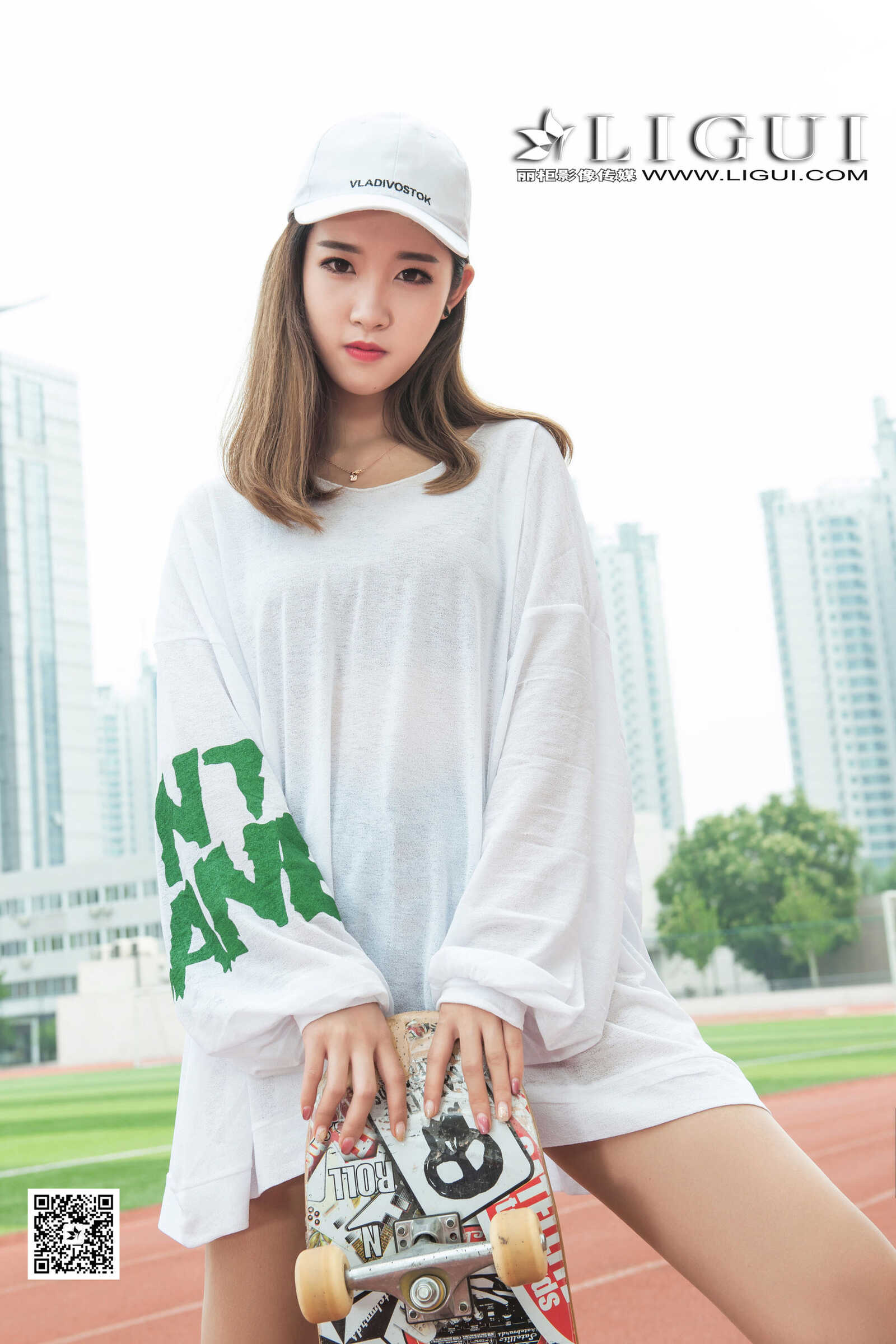 筱筱《滑板女神》 [丽柜贵足LIGUI] 丝足写真集第11张