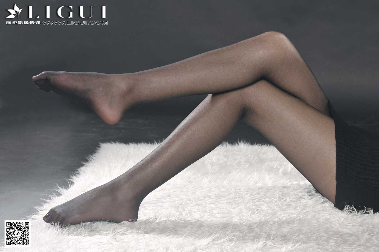 LIGUI文欣《黑丝美腿丝足》 上下部合集 [丽柜] 写第6张