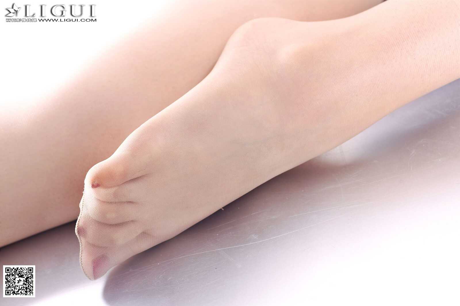 Model 允儿《时尚牛仔热裤女郎》上下全集 [丽柜第3张