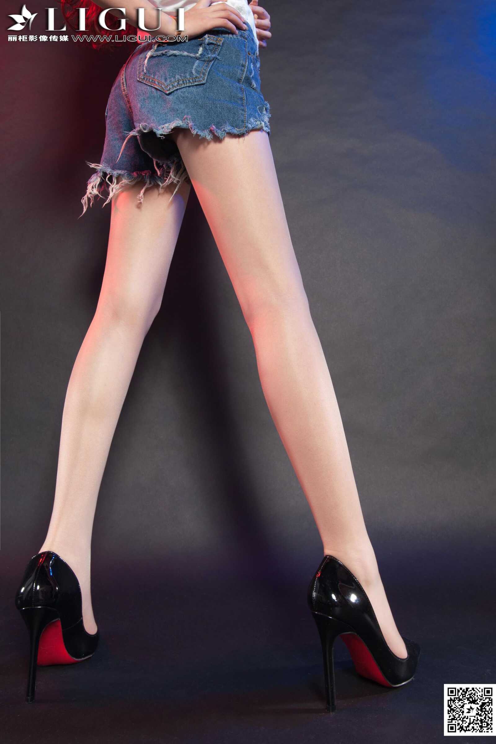 Model 语寒《牛仔热裤高跟》 [丽柜LiGui] 美腿玉足第14张