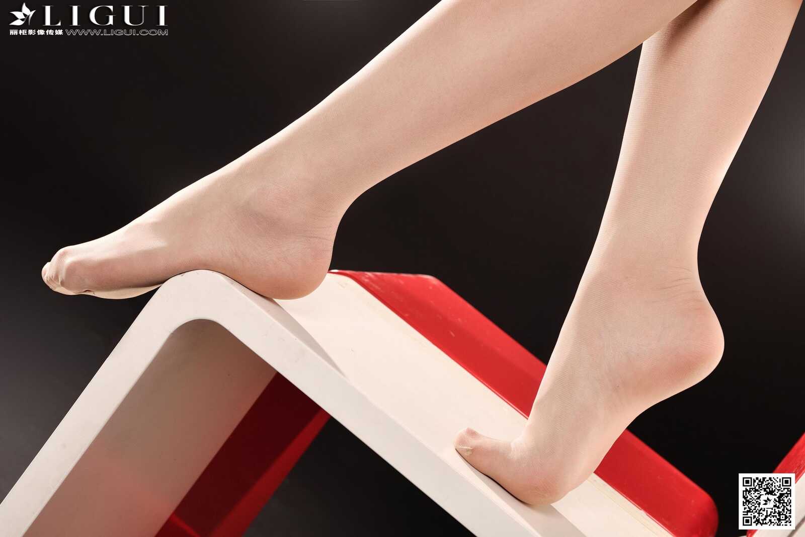 [丽柜LiGui] Model 可馨《高贵的丝足女郎》上中下全第2张