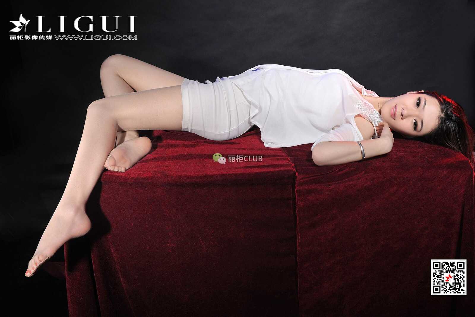 Model 美辰《肉丝玉足》 [丽柜Ligui] 写真集第7张