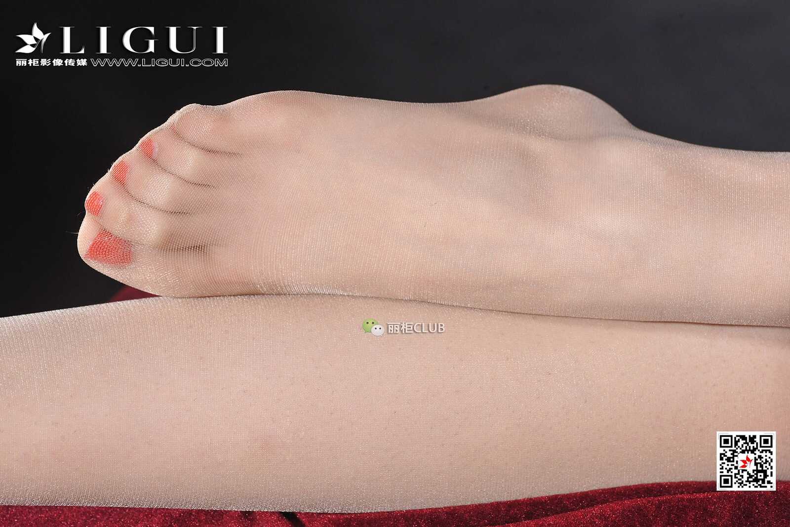 Model 美辰《肉丝玉足》 [丽柜Ligui] 写真集第4张