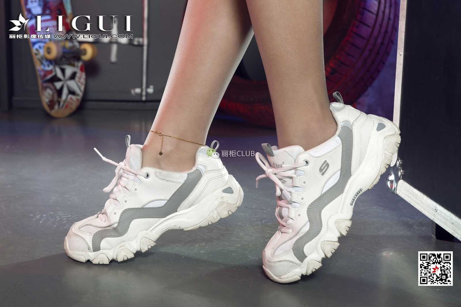 腿模筱筱《运动风丝袜妹子》 [丽柜Ligui] 写真集第8张