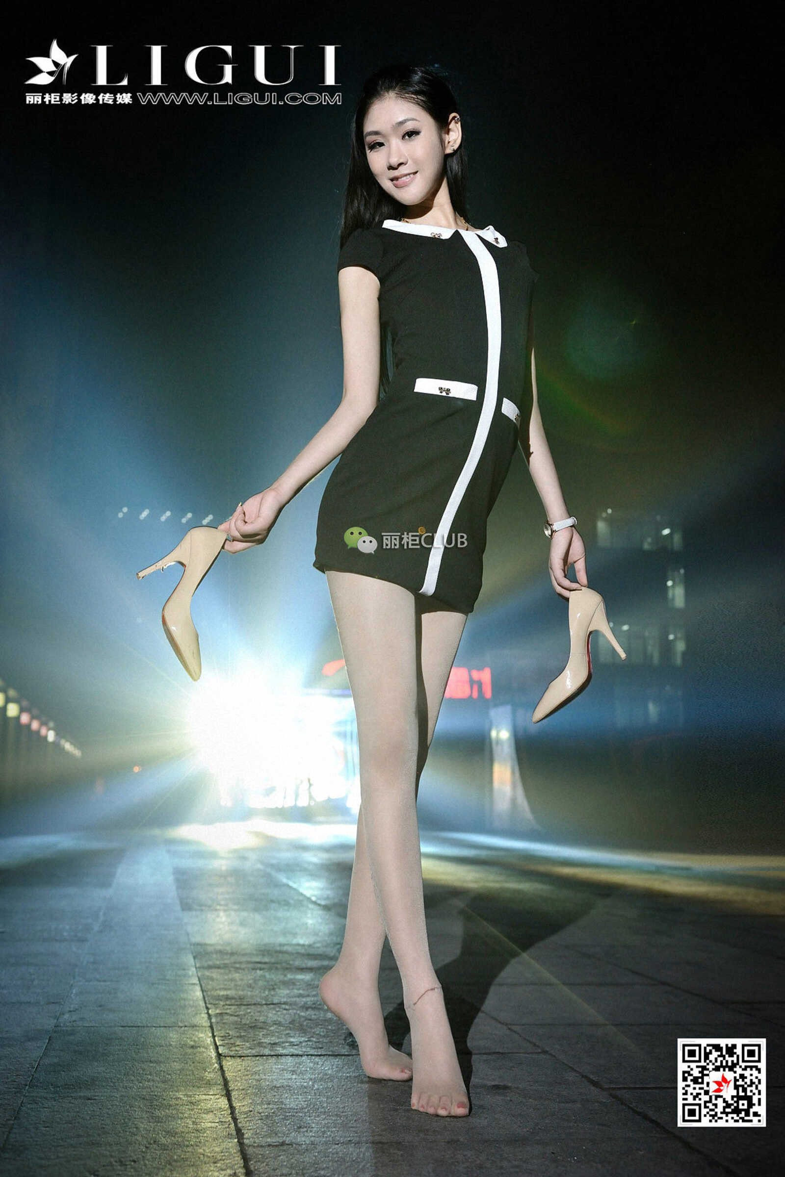 腿模凌凌《美腿夜拍》 [丽柜Ligui] 写真集第14张