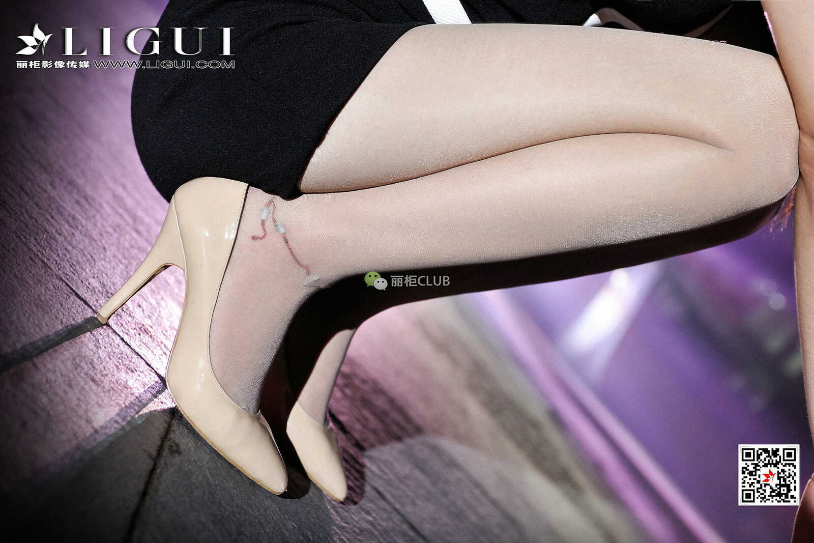腿模凌凌《美腿夜拍》 [丽柜Ligui] 写真集第3张