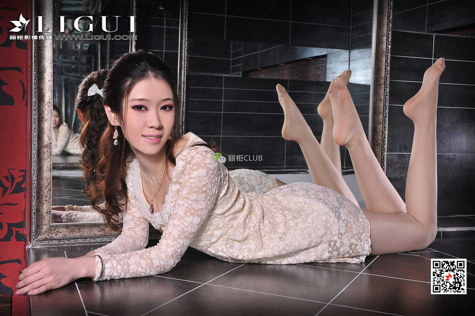 腿模美辰《蕾丝裙+红高跟》 [丽柜Ligui] 写真集第6张