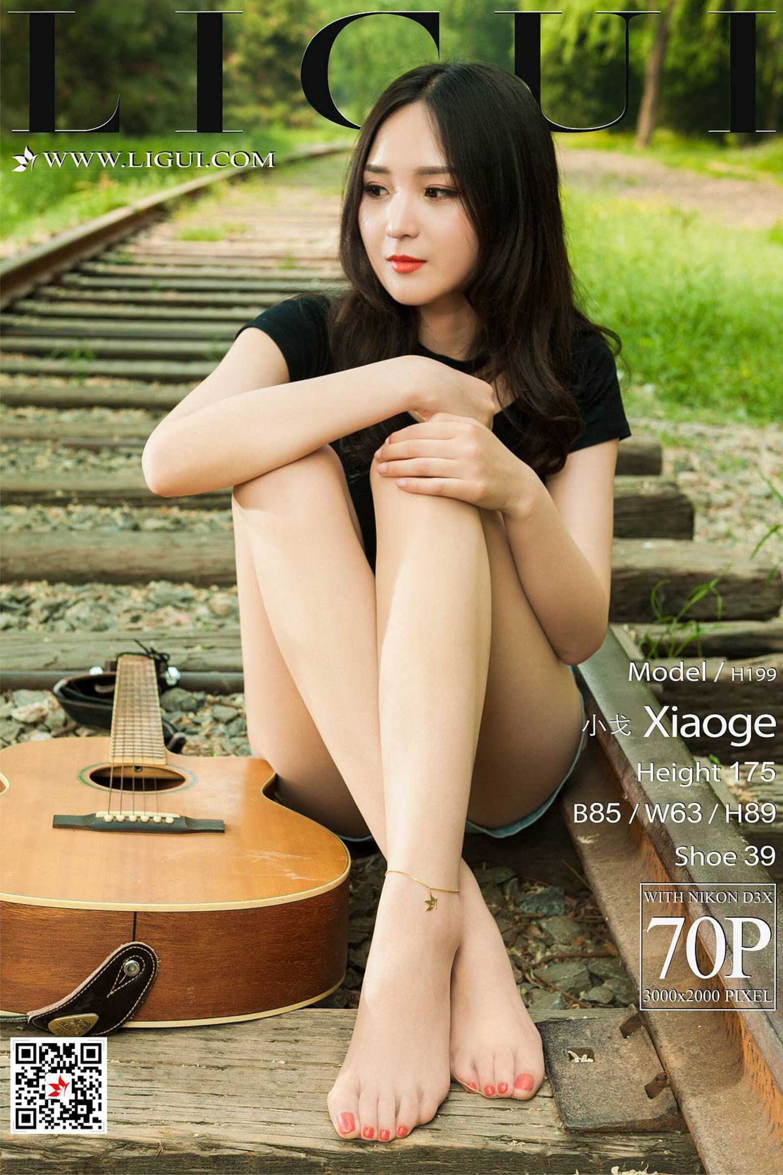腿模小戈《文艺丝足少女》 [丽柜LIGUI] 美腿丝足第17张