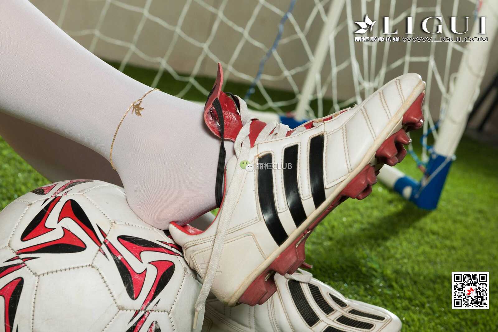 腿模筱筱《足球宝贝丝足》 [丽柜LIGUI] 网络丽人第15张