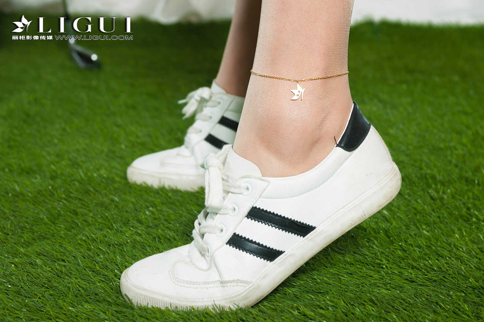 腿模敏儿《高尔夫少女》 [丽柜Ligui] 网络丽人 写第14张
