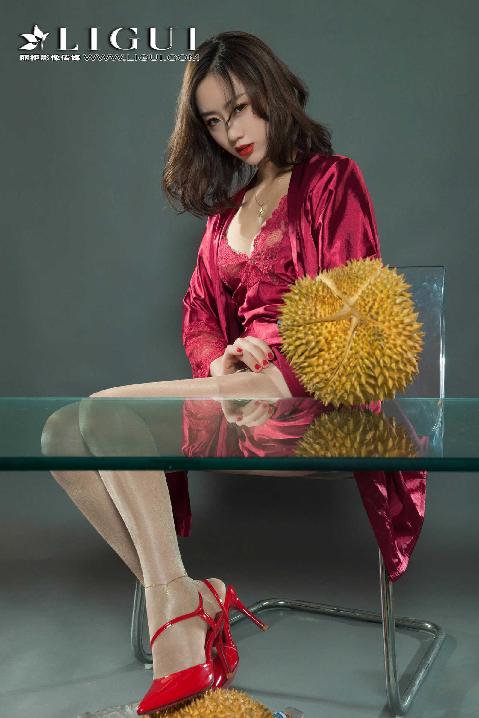 足模然然《榴莲丝袜少妇》 [丽柜Liguil] 写真集第13张