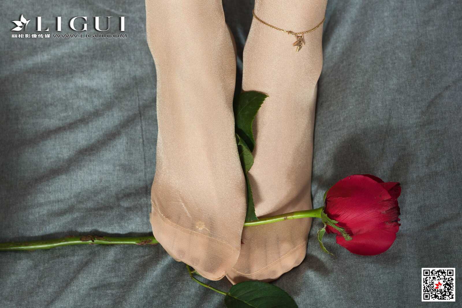 足模筱筱《肉丝玉足》 [丽柜Ligui] 网络丽人 写真第2张