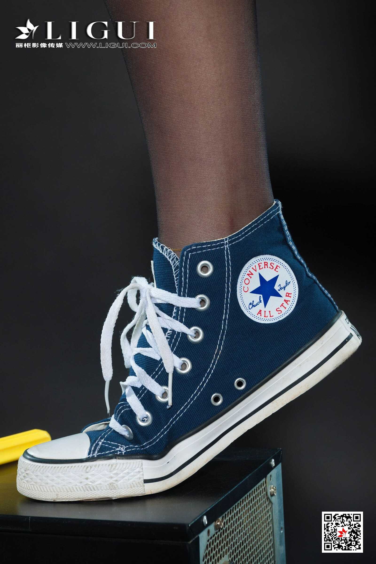 筱筱《牛仔黑丝修理工》 [丽柜Ligui] 网络丽人 写第12张