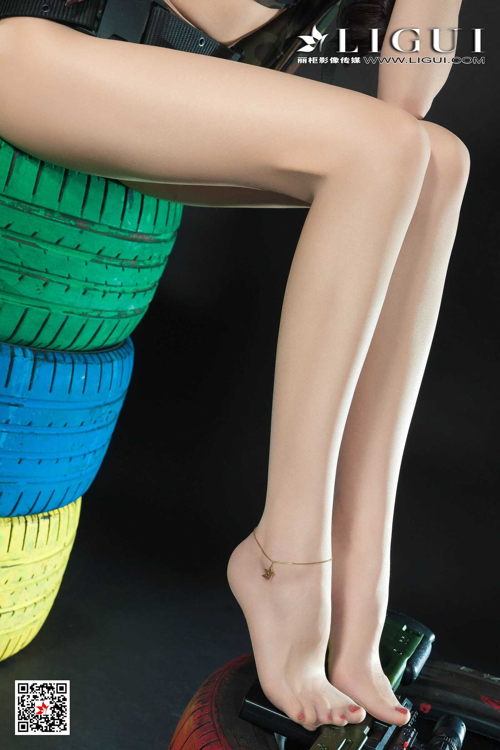 兔子《迷彩女兵COS》 [丽柜Ligui] 美腿丝足 写真集第8张