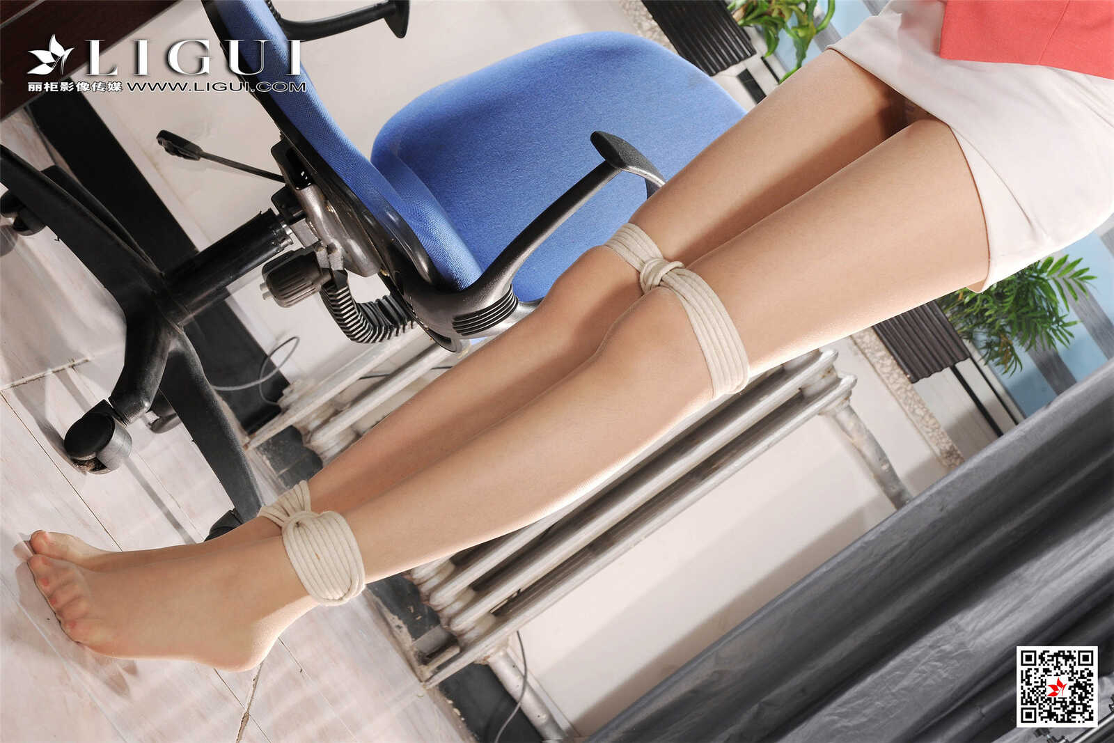 英子《办公室绳艺捆绑》 [丽柜美束Ligui] 网络丽第2张