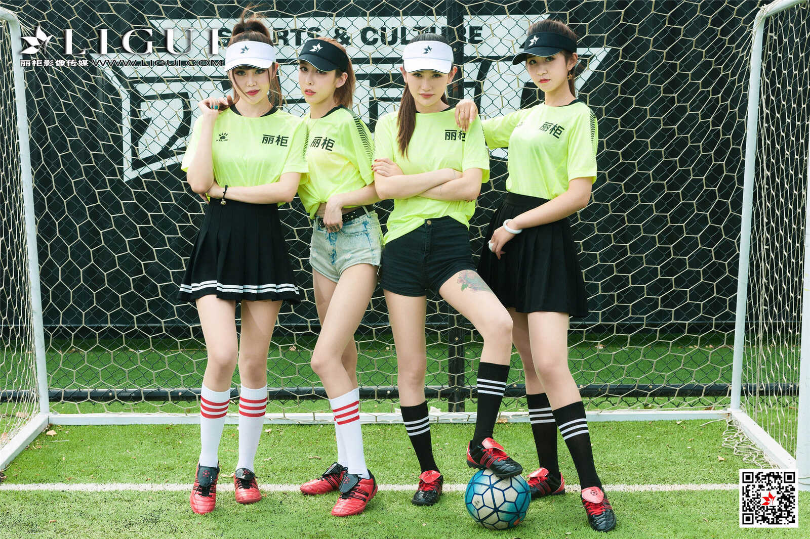 兔子&凉儿&甜甜&允娜《足球丝足》 [丽柜第6张
