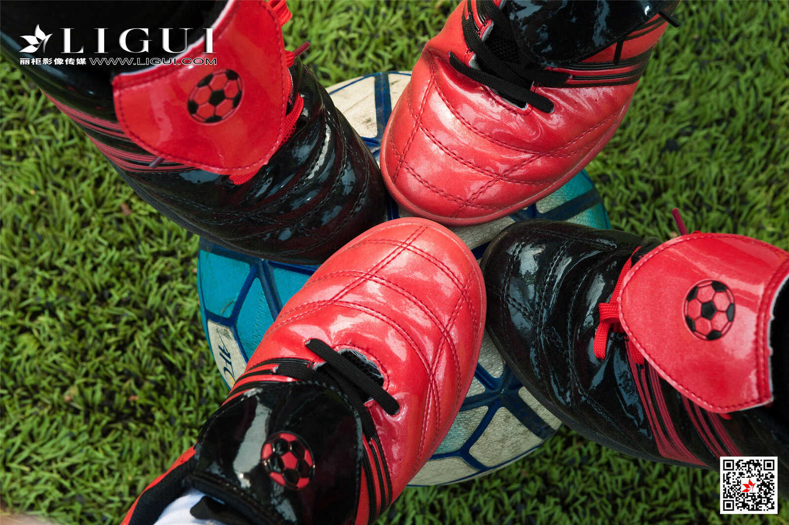 兔子&凉儿&甜甜&允娜《足球丝足》 [丽柜第3张