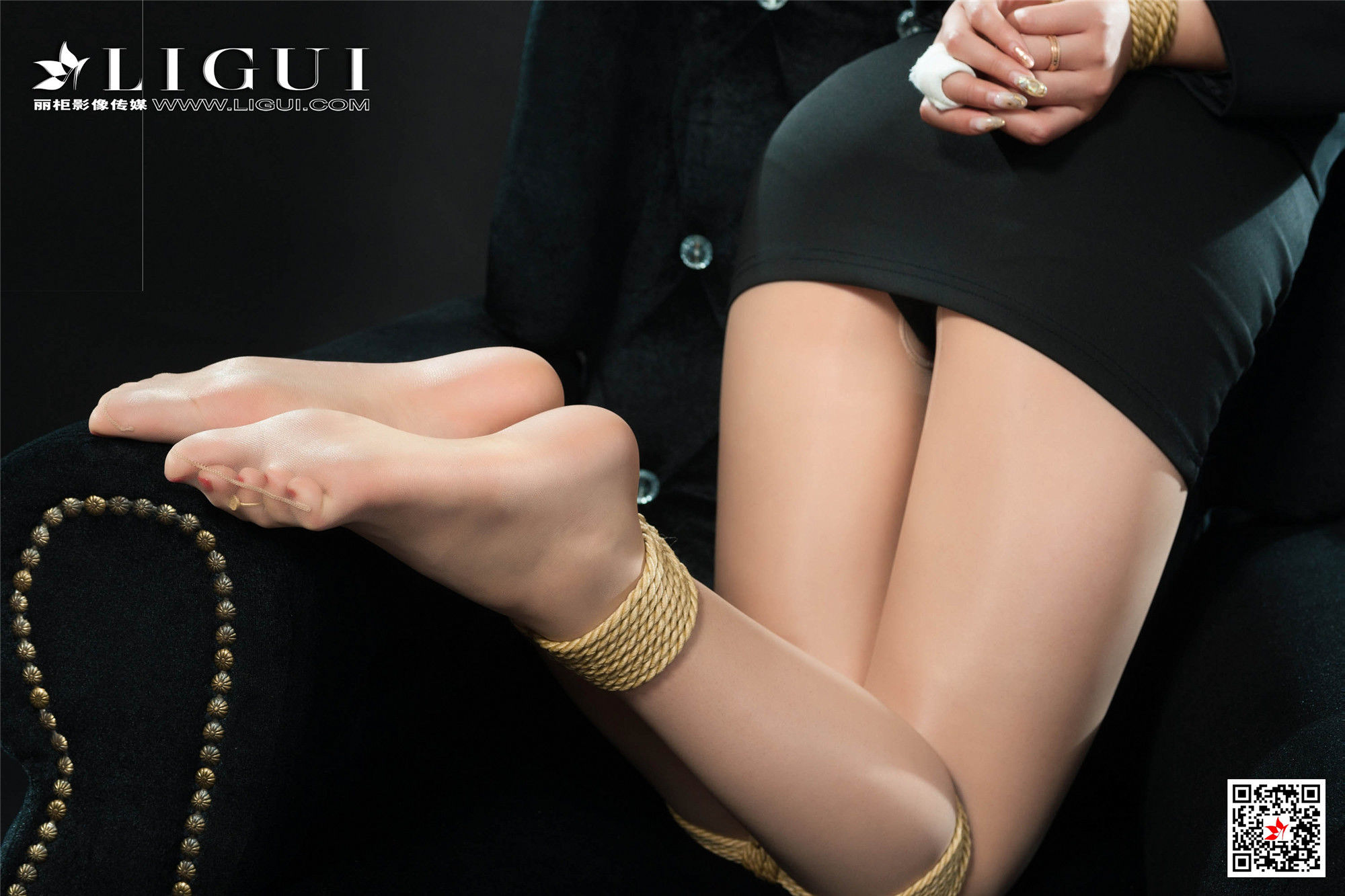 Model 允娜《OL绳艺捆绑》 [丽柜美束LIGUI] 网络丽人第2张