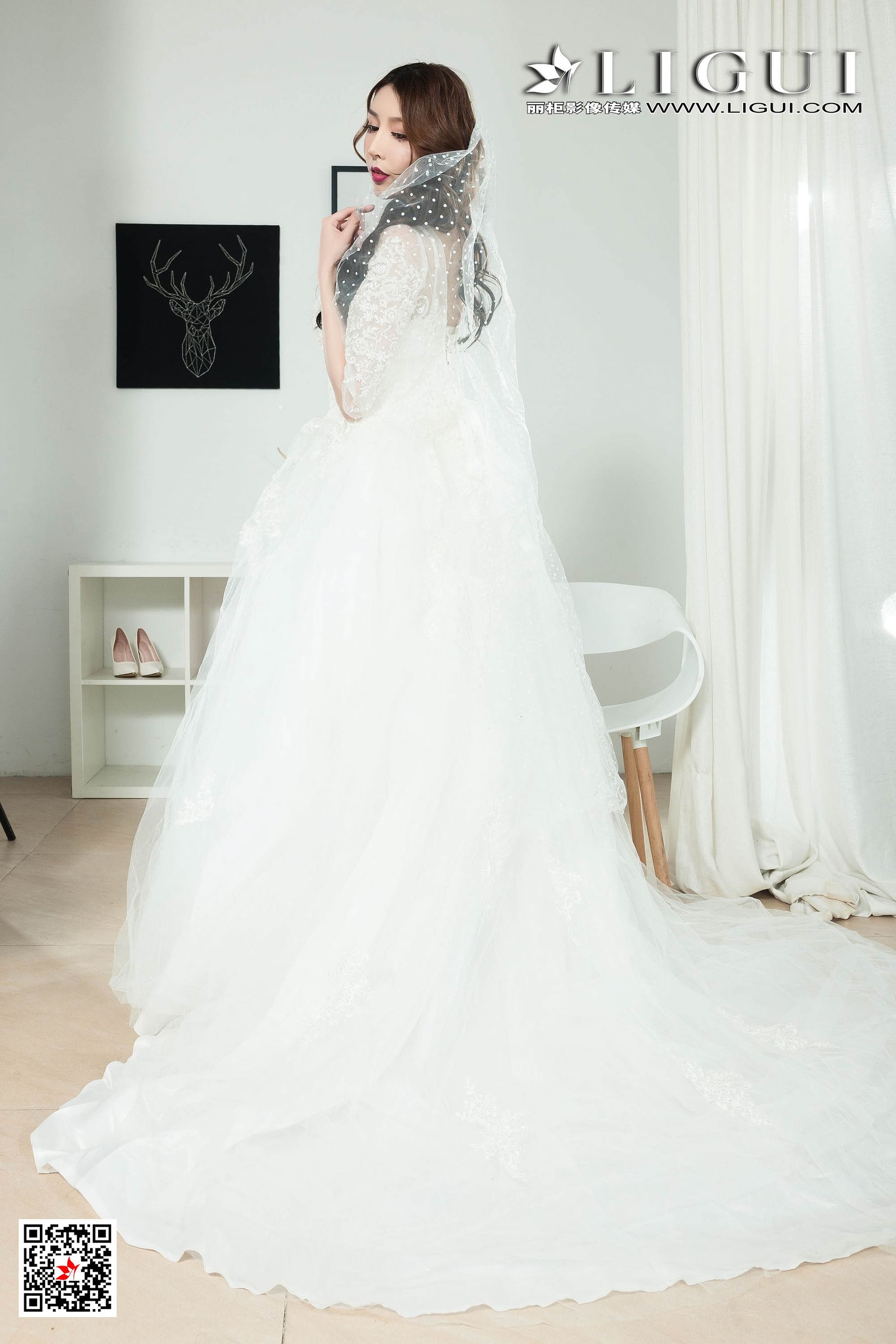 Model 兔子《肉丝袜诱惑》 [丽柜LiGui] 网络丽人第6张