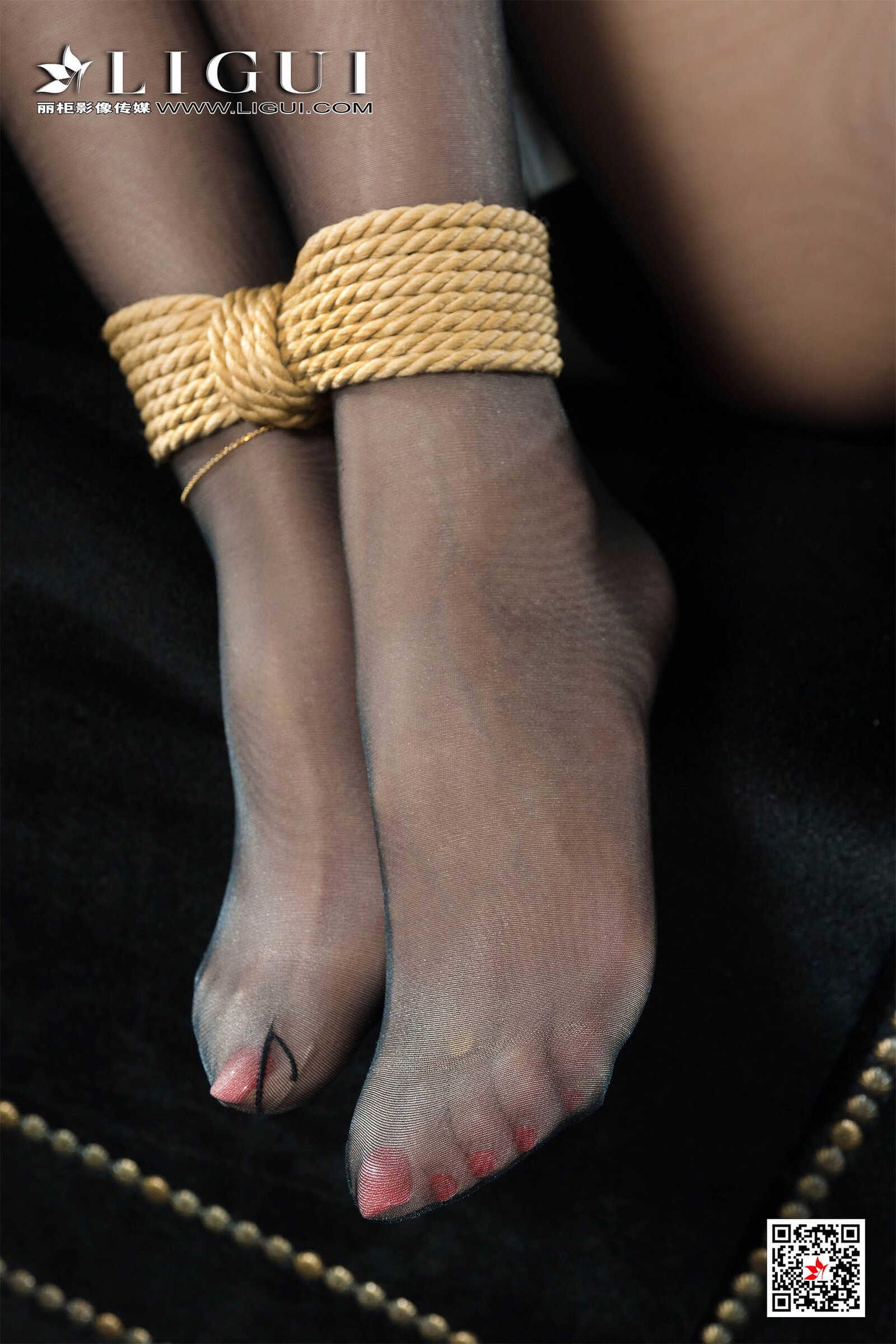 凉儿《黑丝绳艺人体摄影》 [丽柜LiGui美束] 写真第16张