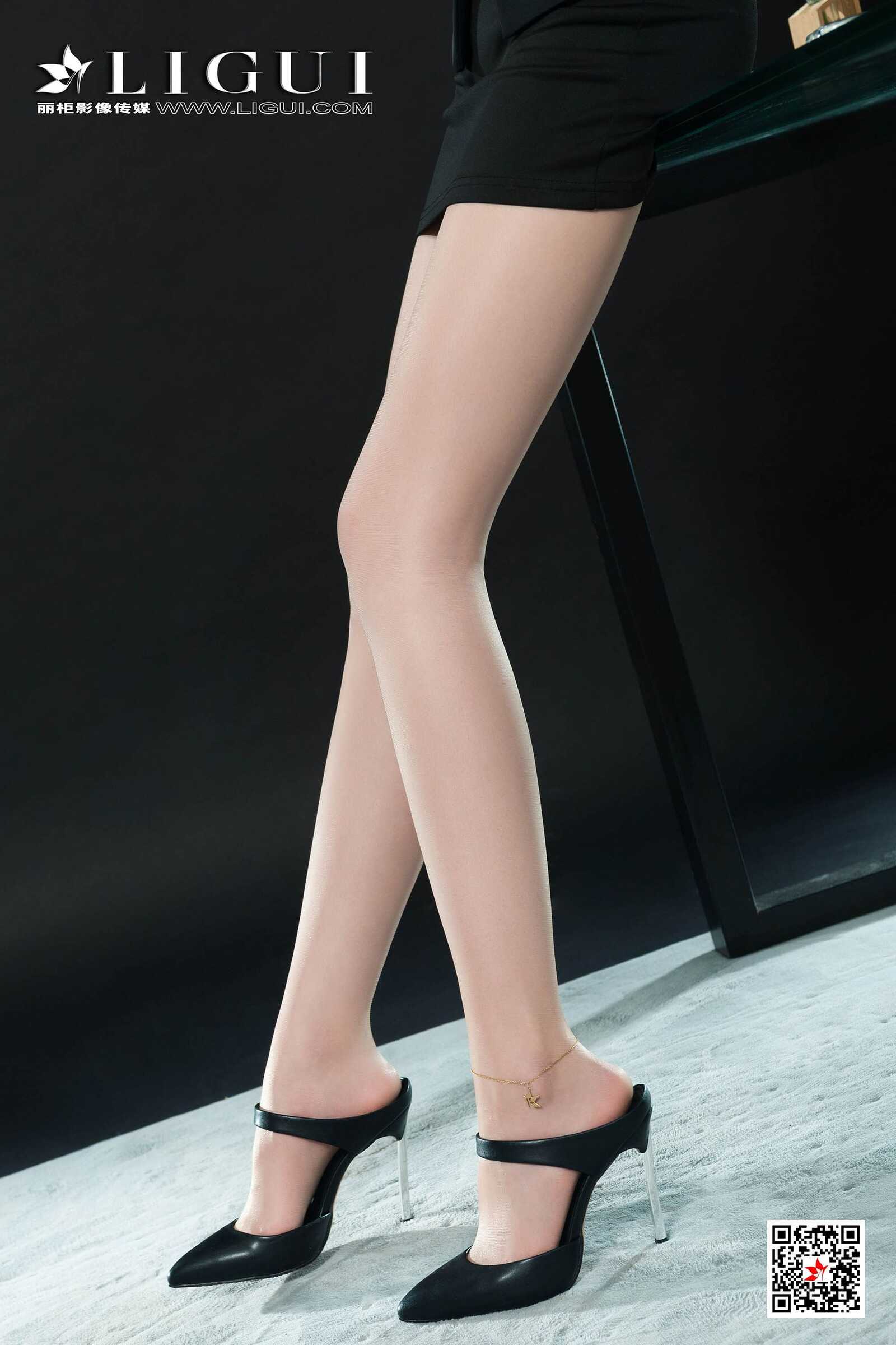 腿模RITA《肉丝袜长腿丽人》 [丽柜LiGui] 写真集第17张