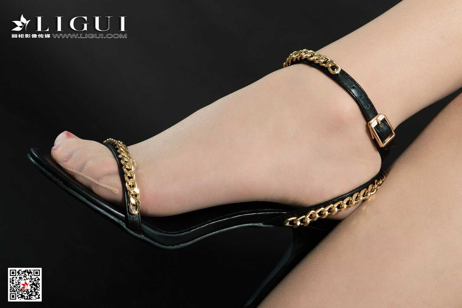 Model 文芮《肉丝人体》 [丽柜LiGui] 丝袜人体摄影第2张