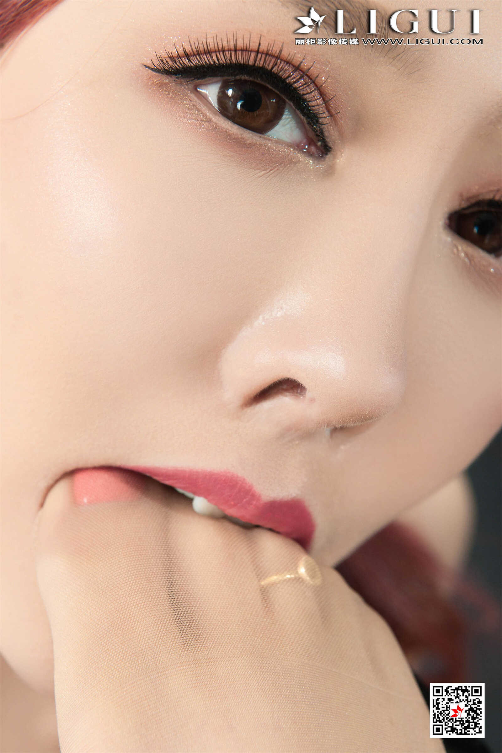 兔子&甜甜《双生海军姐妹花丝足》 [丽柜Lig第18张