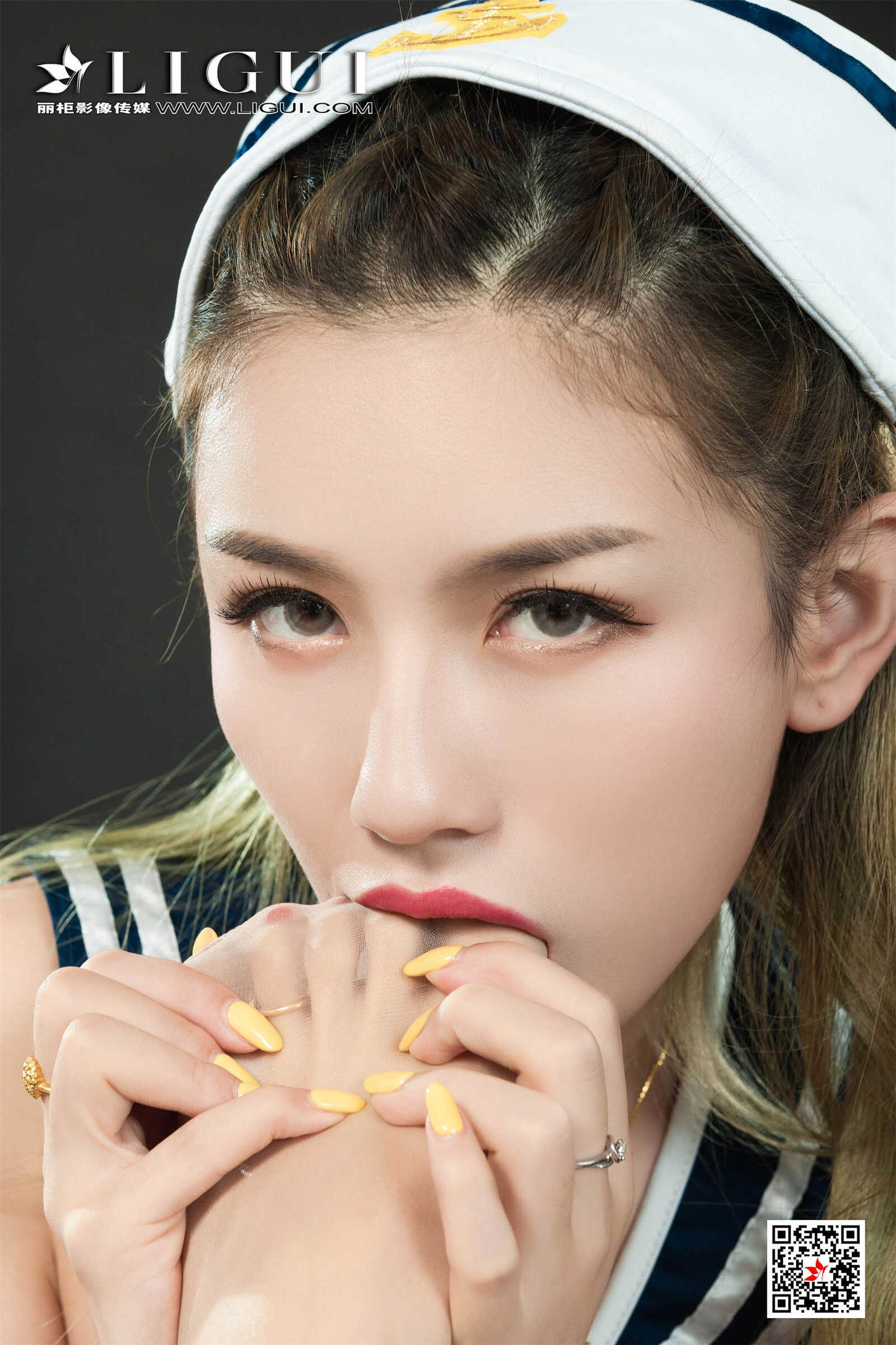 兔子&甜甜《双生海军姐妹花丝足》 [丽柜Lig第16张