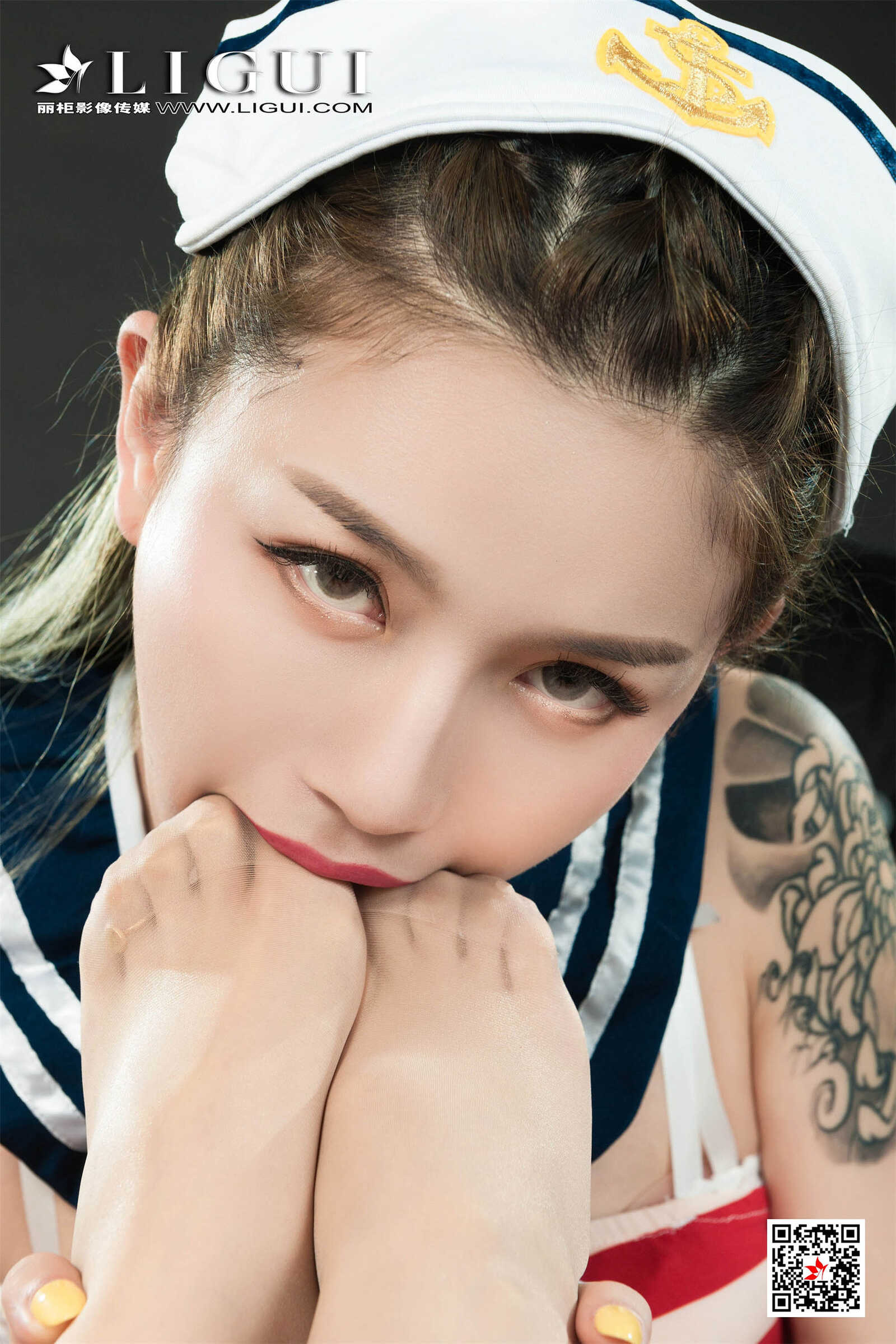 兔子&甜甜《双生海军姐妹花丝足》 [丽柜Lig第8张