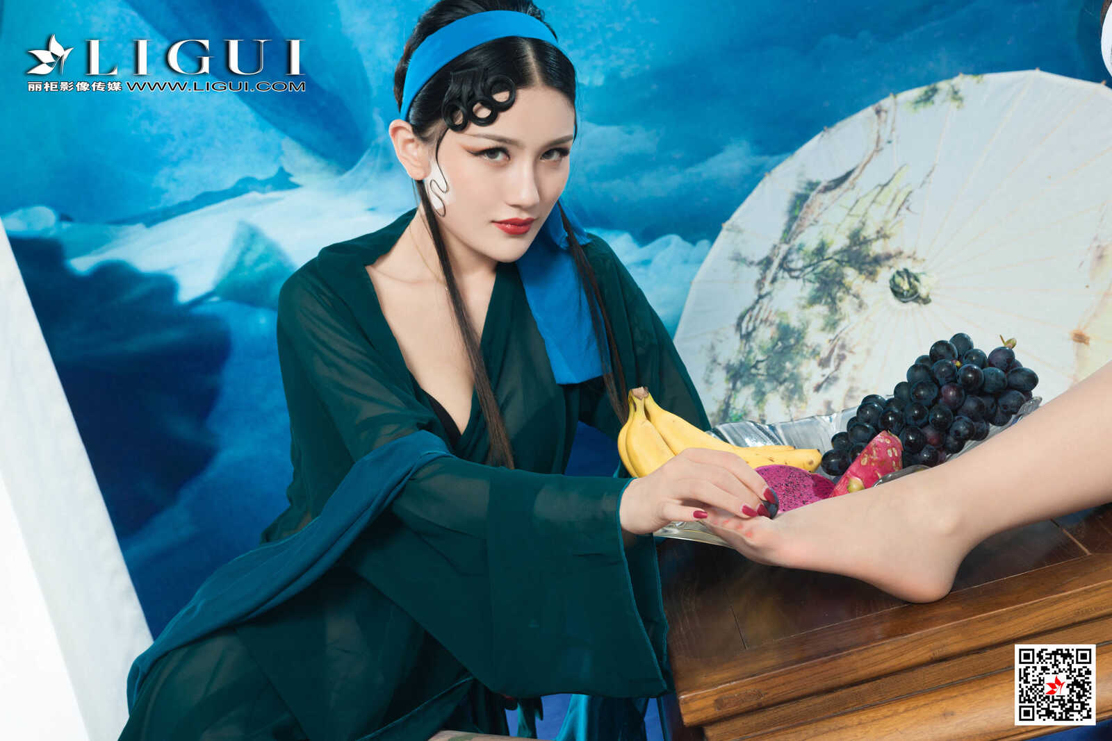 甜甜&amp;amp;雪糕《京剧丝袜姐妹花》 [丽柜Ligui] 写真第11张