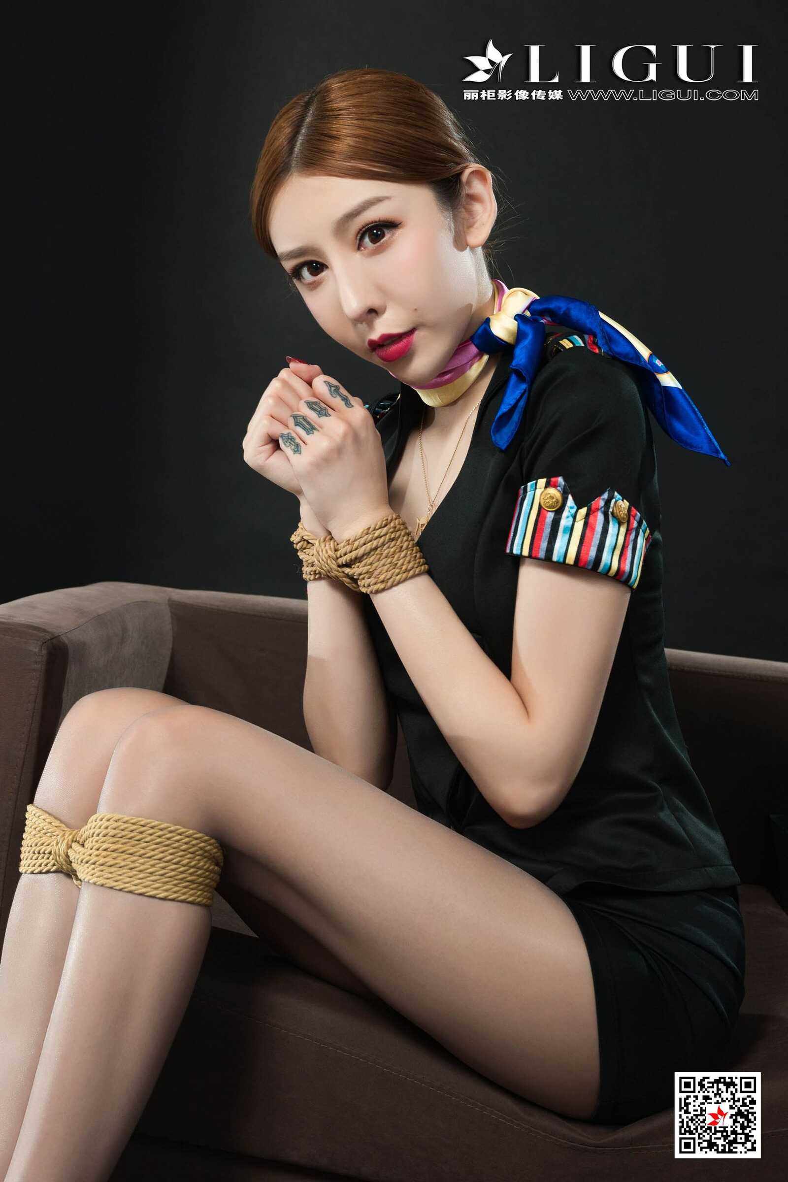 兔子《空姐捆绑绳艺》 [丽柜美束Ligui] 写真集第8张