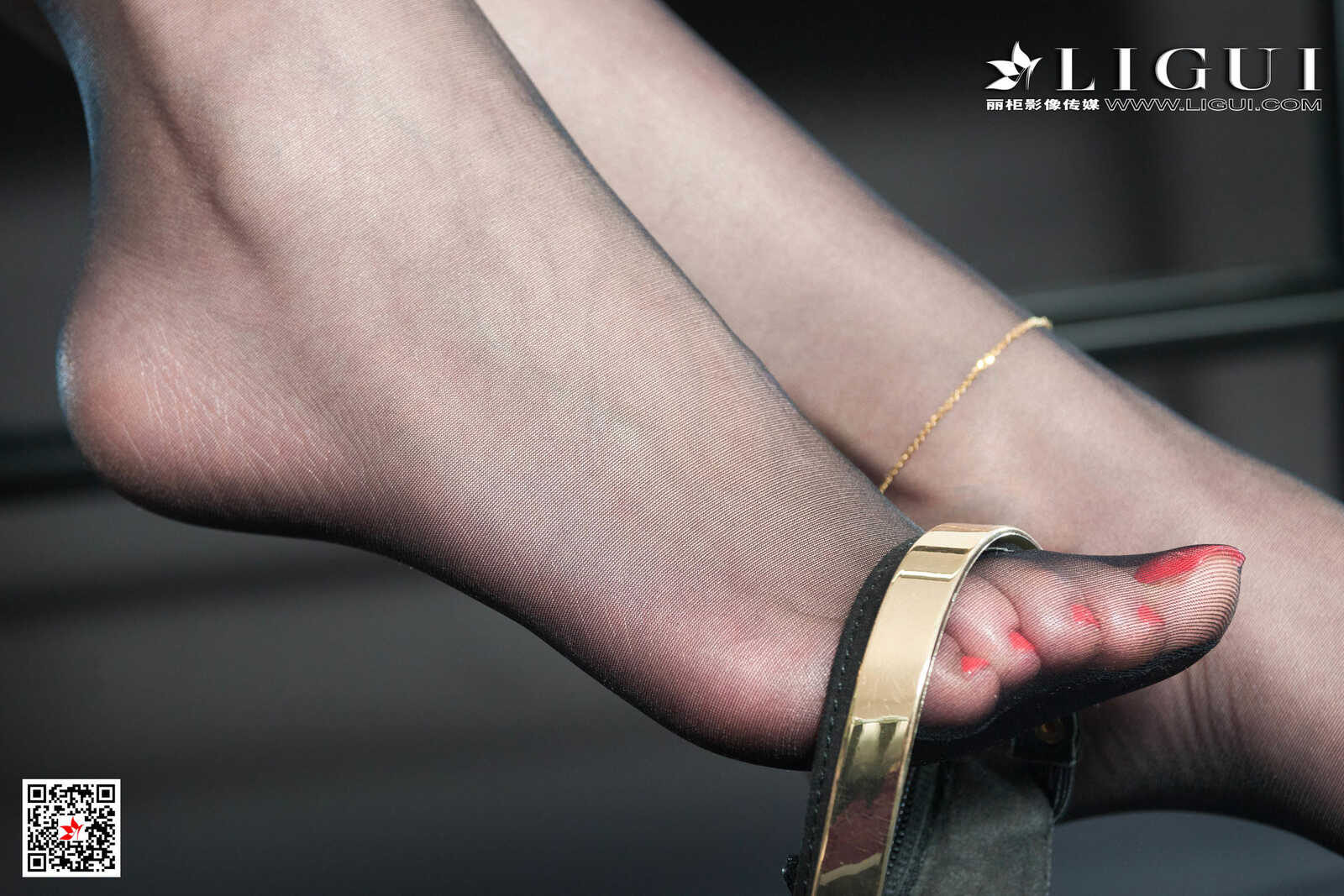 腿模凉儿《黑丝OL姐姐》 [丽柜Ligui] 网络丽人 写第10张